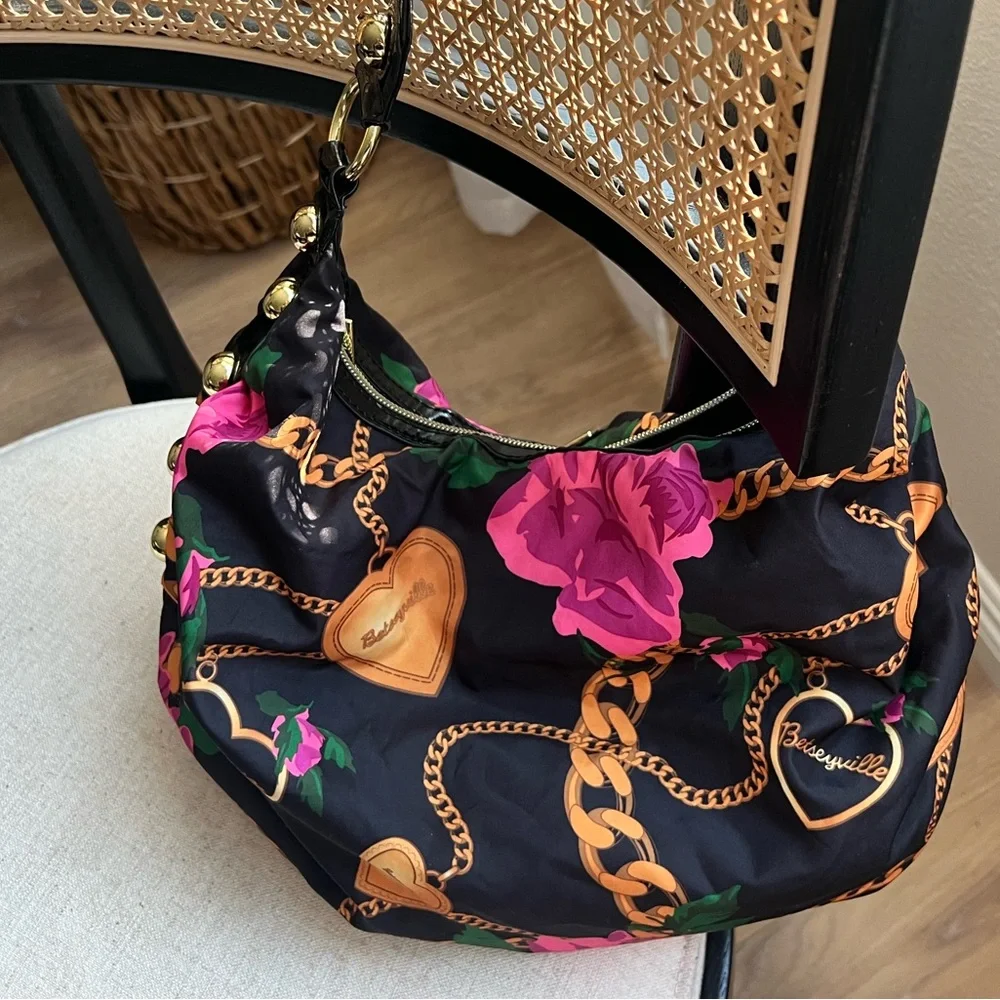 🍒 Vintage Betsyville hobo linen bag